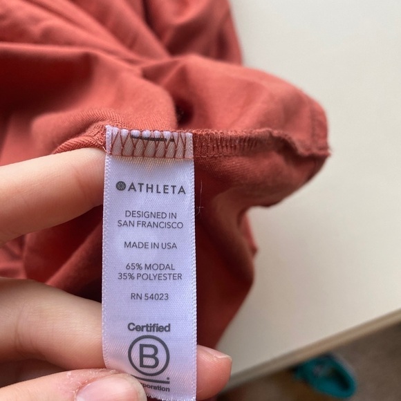 Athleta terracota top, Size L - Picture 4 of 4